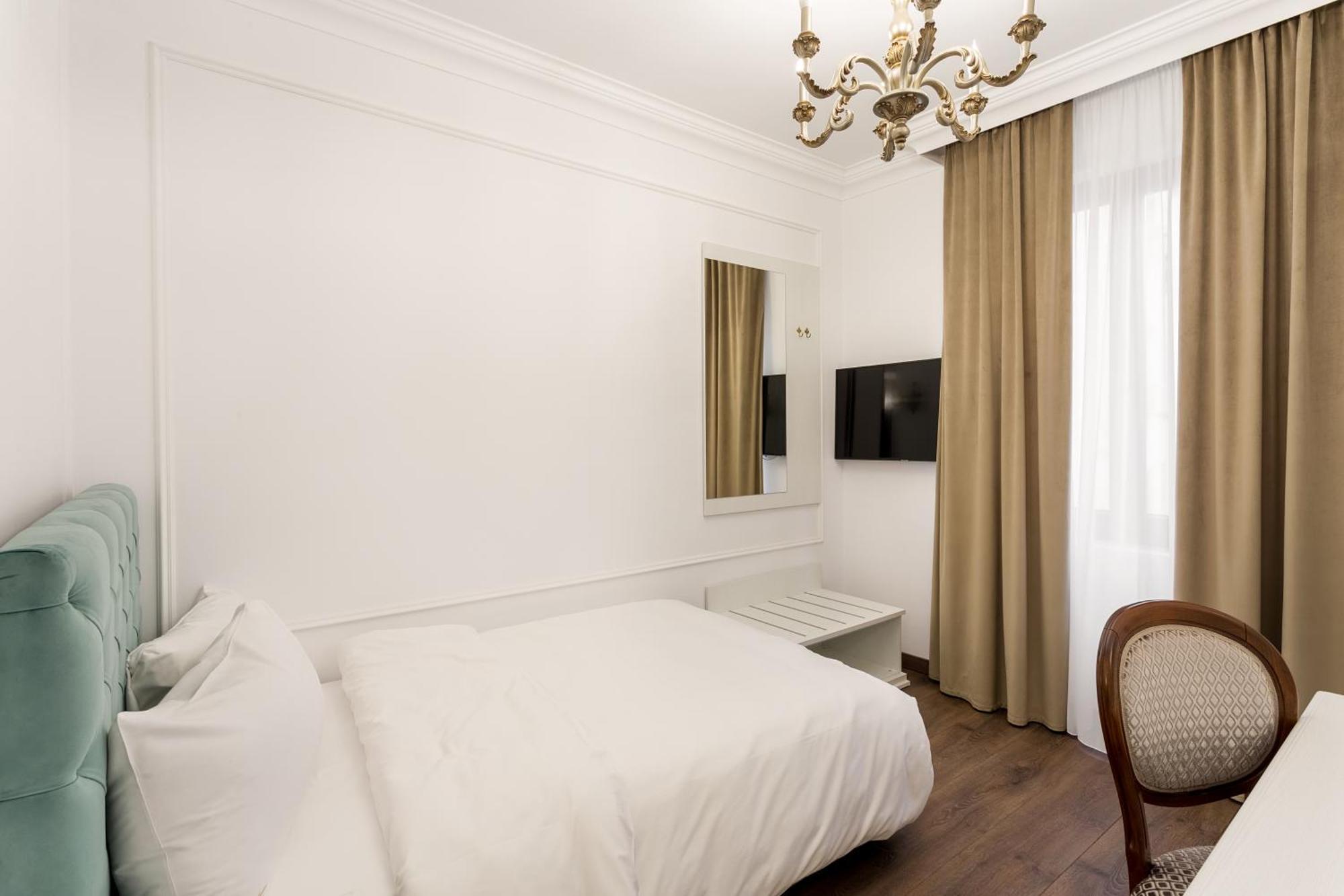 Lahovary Palace Hotel Boekarest Kamer foto